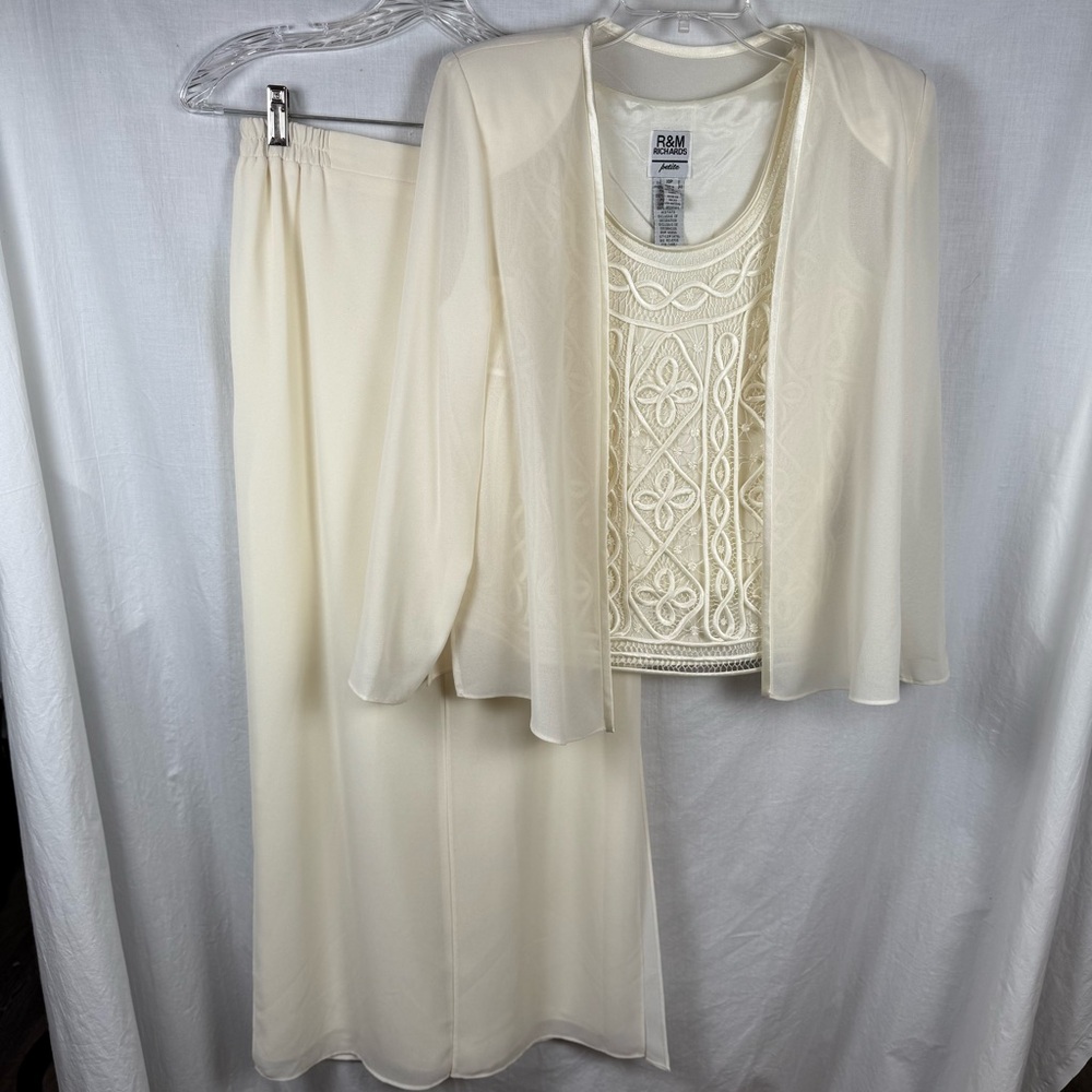 R&M Richards Cream Pants Set